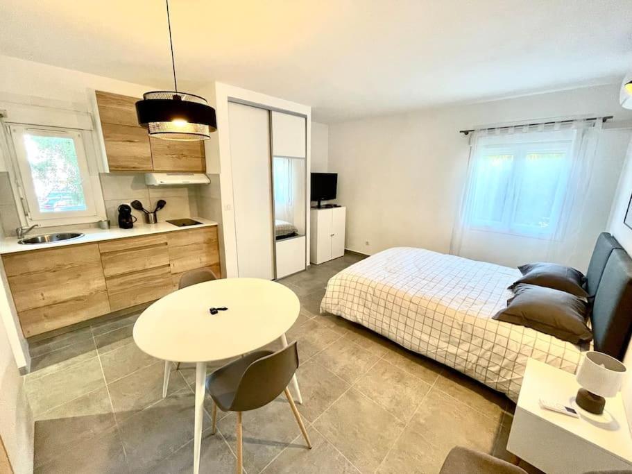 Appartement Hypercentre Parking Gratuit Ajaccio  Exterior foto